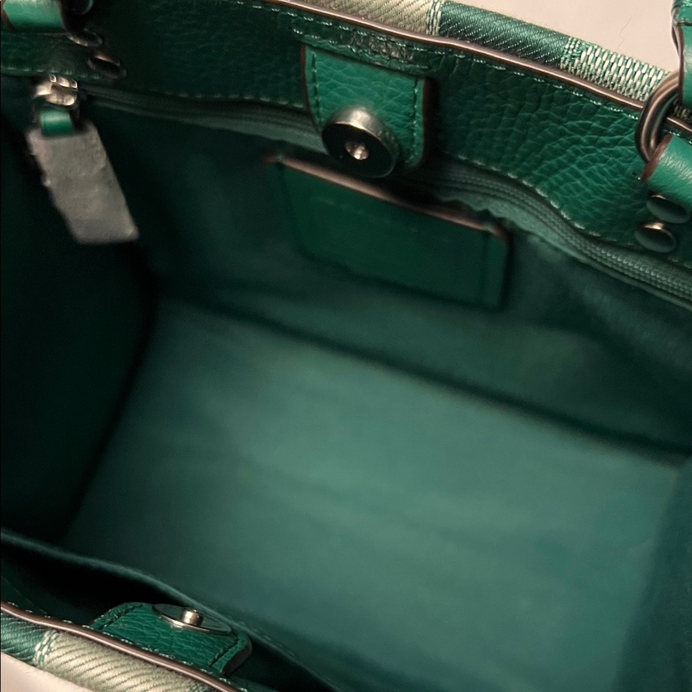 Coach Green Small Crossbody Bag - Picture 6 of 7